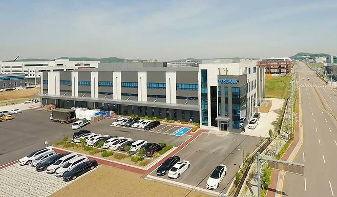 경기 평택에 위치한 포스뱅크 본사 전경. 한경DB