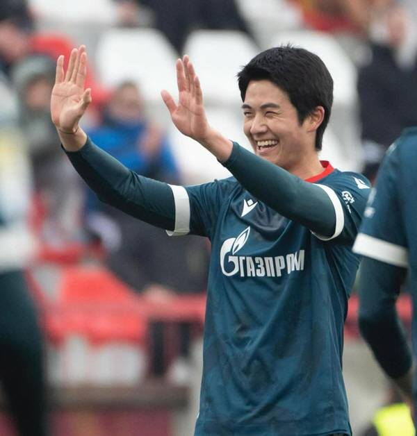 츠르베나 즈베즈다 SNS 캡쳐