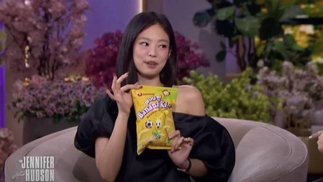 제니가 출연한 유튜브 채널 '제니퍼 허드슨 쇼' 캡처