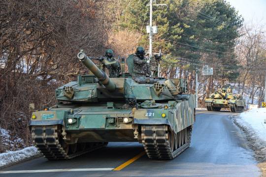 - 육군 제25보병사단은 이달 24일부터 28일까지 5일간 파주·양주시, 연천군 일대에서 전투지휘검열 훈련을 시행한다. 육군 25사단 제공