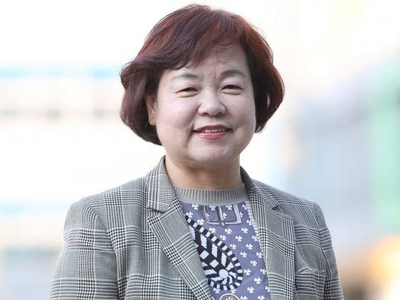 윤명화 학교법인 충암학원 이사장. 사진 페이스북