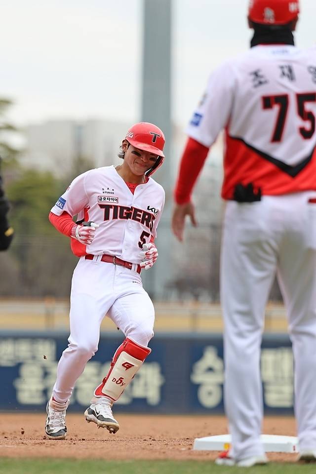 햄스트링 1단계 부상 진단을 받은 KIA 김도영. 사진=KIA 제공