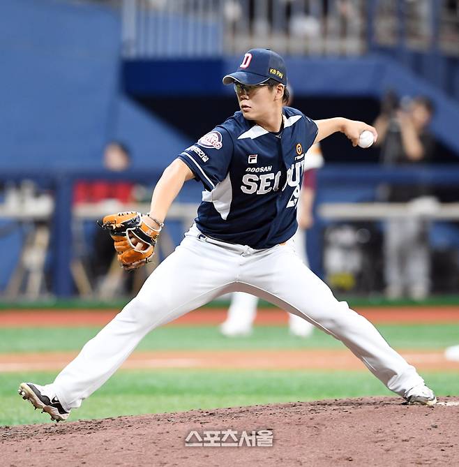 이병헌이 장염 증세로 1군 엔트리에서 빠졌다. 고척 | 박진업 기자 upandup@sportsseoul.com