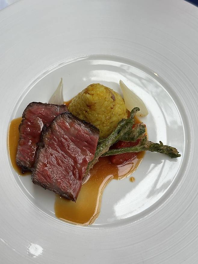 아디 퍼거슨 수석 셰프가 우승을 거둔 ‘군도의 축제’. /사진= 강예신 여행+ 기자