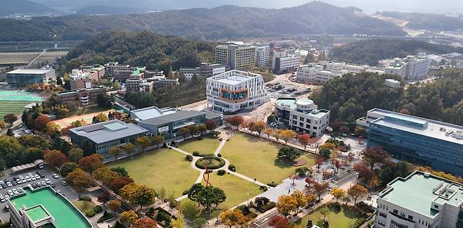 충남 천안에 있는 한국기술교육대 캠퍼스 전경. 한국기술교육대 제공