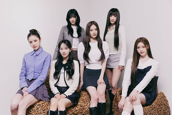 이즈나. 사진 | 웨이크원