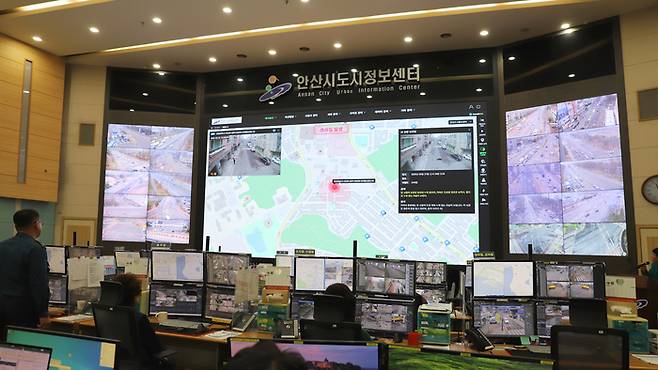 인텔리빅스 생성형 비전 AI 관제 시스템 Gen AMS 화면.(제공=인텔리빅스)