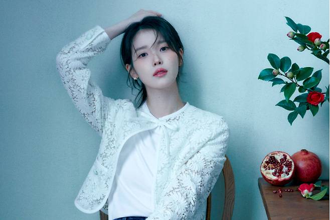 배우 아이유. 넷플릭스 제공