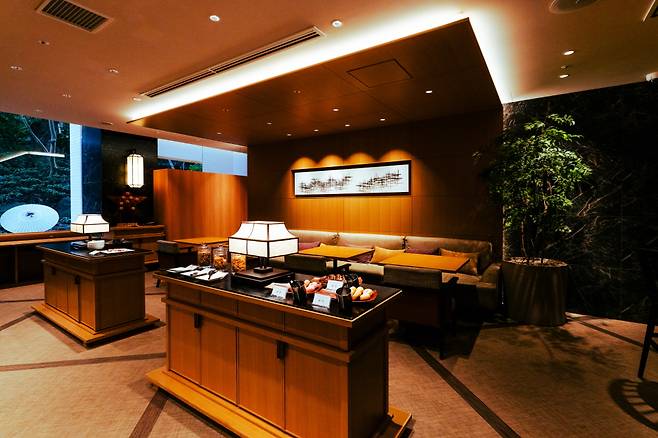 호텔의 모든 투숙객은 각기 다른 4개의 프린스 호텔 라운지를 자유롭게 이용할 수 있다