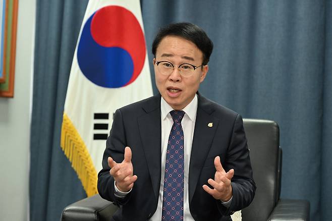 3월27일 시사저널과의 인터뷰에서 박성호 부산진해경제자유구역청장은 "경제자유구역은 명실상부한 동북아 경제 중심지로 자리매김할 것으로 기대된다"고 말했다. ⓒ부산진해경제자유구역청 제공