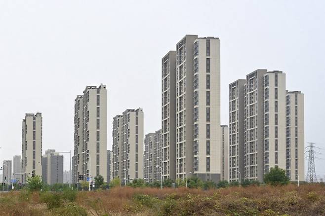 중국 베이징에 신축 아파트가 들어서 있다. (사진=AFP)