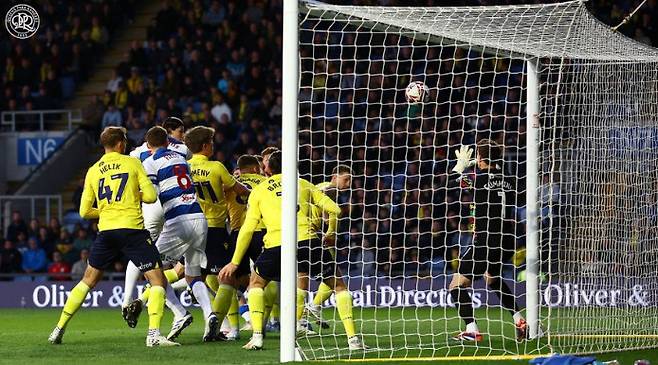 QPR 대 옥스퍼드의 경기 장면. /사진=QPR 공식 SNS 갈무리