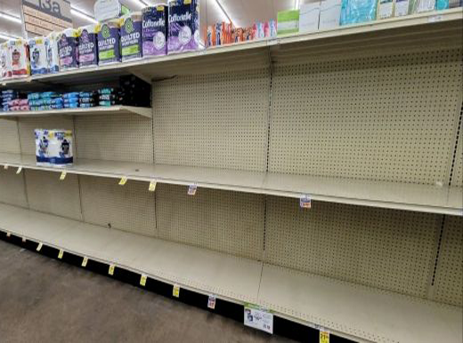 2024년 항만 노조 대규모 파업 당시 텅 비어 있는 미국 대형마트의 휴지 진열대. 엑스(X·옛 트위터)
