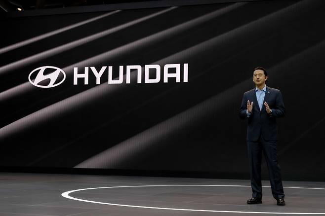 호세 무뇨스 현대차 사장이 '2025 뉴욕 국제 오토쇼'에 참가해 신형 팰리세이드 등 28대를 공개했다. /사진=현대차