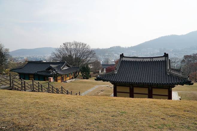 강화 고려궁지. 궁이라기 보다는 읍성 보다도 작은 규모이다.