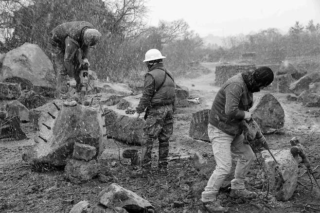 조환진, 겨울날의 돌일 (제주자치도 제공)