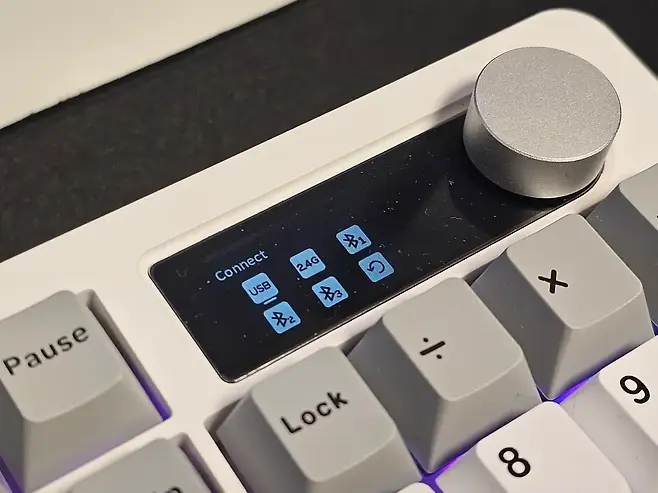 1 24G Connect USB 2 Pause 9 Lock 6