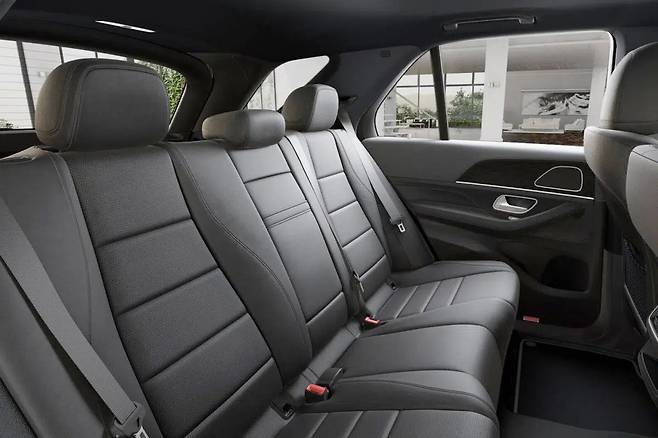 메르세데스 벤츠 GLE 350 4MATIC 실내