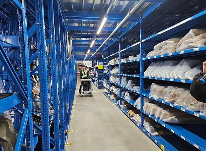 한국토요타자동차 신규 부품물류센터의 메저닌 보관구역. ⓒ데일리안 정진주 기자