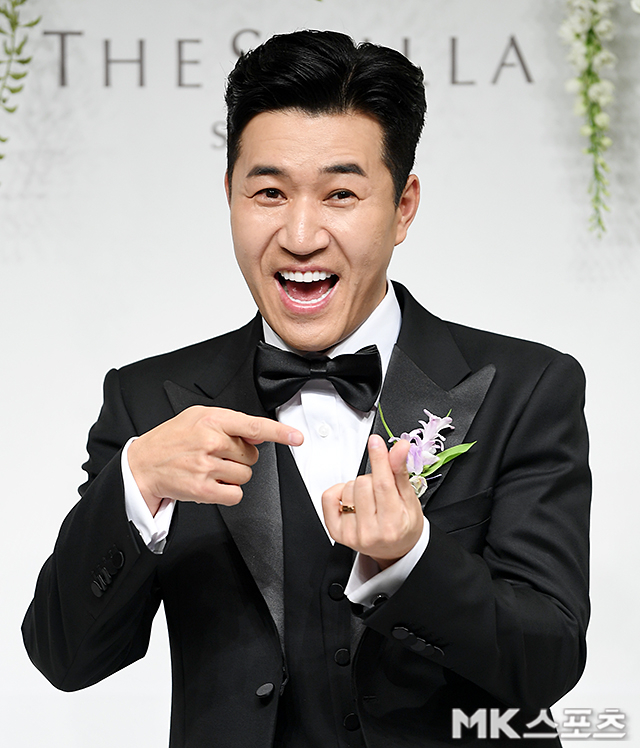 김종민은 20일 오후 서울 중구 장충동 신라호텔 영빈관에서 11세 연하 비연예인 예비신부와 결혼식을 올린다. 사진=천정환 기자