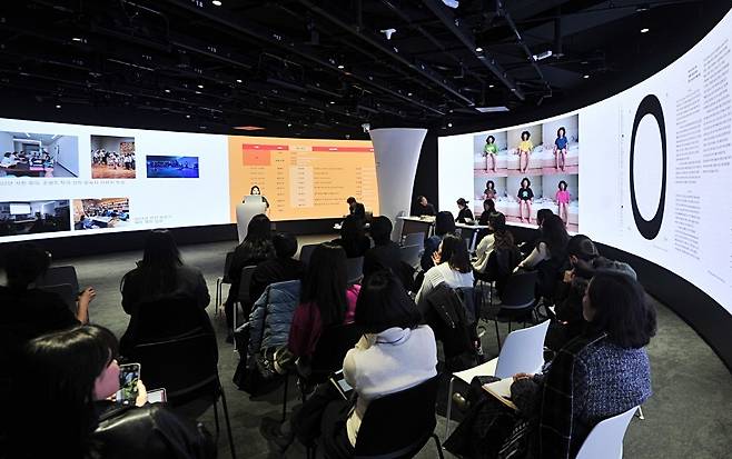 2022-23 '작가 조사-연구-비평' 지원사업 성과공유회 행사 (한국문화예술위원회 제공)