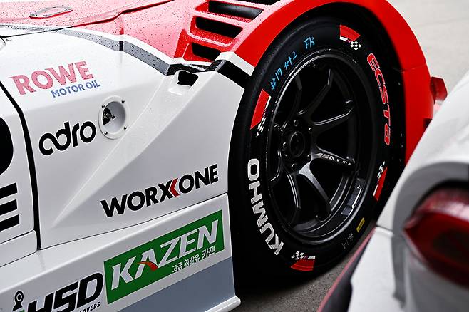 짧은 공백을 딛고 돌아온 금호타이어. 사진 김학수 기자