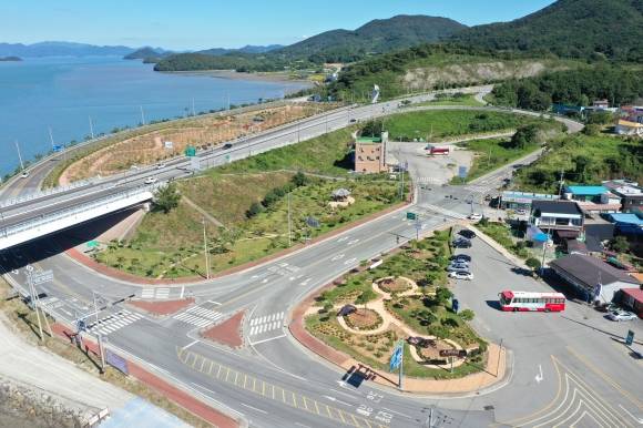 완도군이 ‘기후 대응 도시 숲’ 조성을 추진하고 있는 군외 원동지구. 완도군 제공