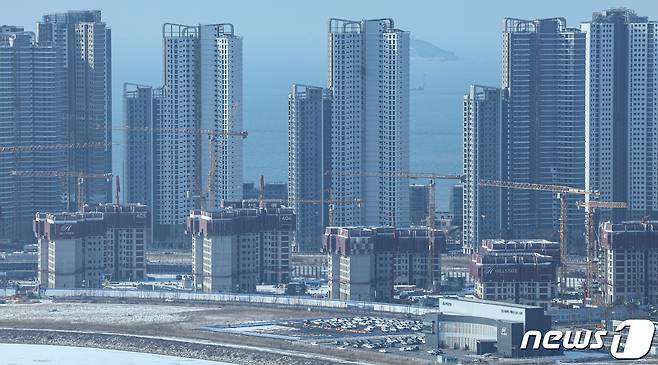 경기도 신축아파트 공사현장의 모습. (자료사진) 2023.12.26/뉴스1 ⓒ News1 김도우 기자