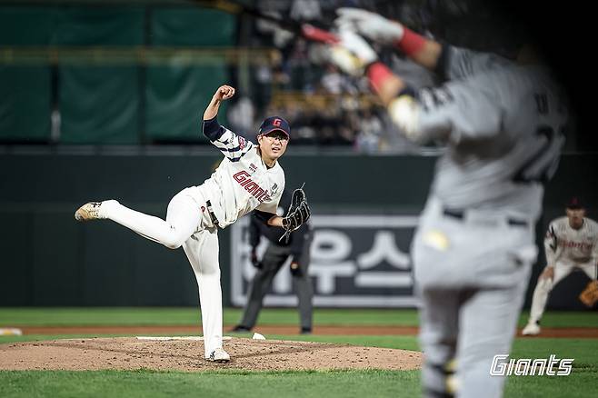 롯데 자이언츠 투수 박세웅은 24일 열린 KBO리그 사직 한화 이글스전에서 6이닝 9탈삼진 3실점 역투를 펼쳐 팀의 5-3 승리를 이끌었다. (롯데 자이언츠 제공)