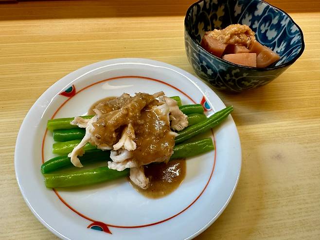 도쿄의 한 오뎅집에서 나온 오토시. /에노모토 야스타카 제공