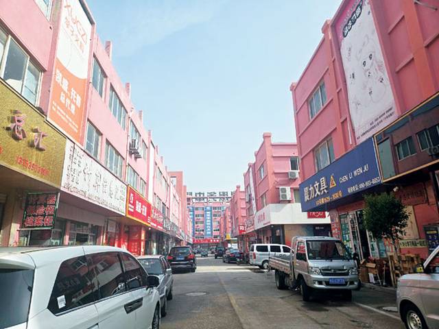 22일 중국 산둥성 린이 소상품성 전경.