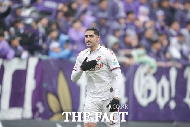물 오른 득점력을 보여주고 있는 수원 공격수 싸박./K리그