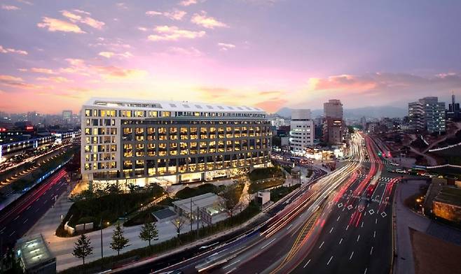 호텔 외관 / 사진=JW 메리어트 동대문 스퀘어 서울