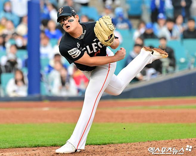 2025 시즌 한화 이글스 마무리 보직을 꿰찬 우완 파이어볼러 유망주 김서현. 사진 엑스포츠뉴스 DB