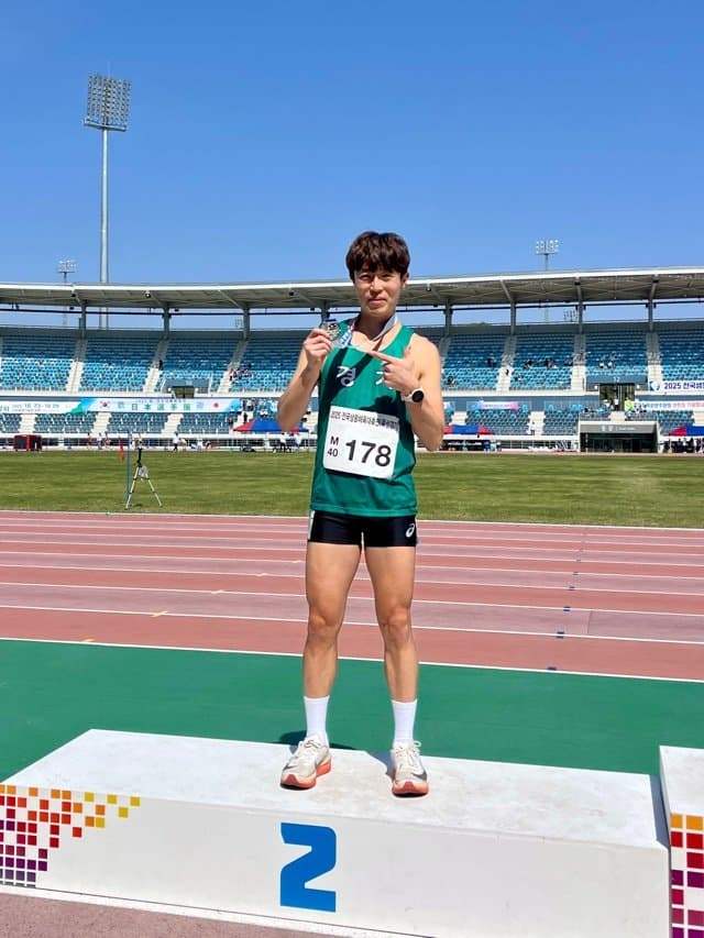 089f857ec6f16df023ea82e6439c701c9daad1bca86a4094ec534a250a0e0d0629936b7ab6e692fdbd7eabb9f995804047076977