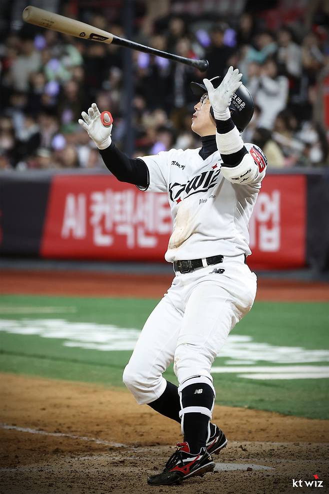 KT 허경민이 3번타자로서 타선의 중심 역할을 다 해내고 있다. 사진 | KT 위즈