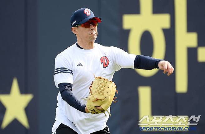 18일 잠실구장에서 열린 두산 베어스와 KIA 타이거즈의 경기. 두산 고효준이 훈련을 하고 있다. 잠실=박재만 기자 pjm@sportschosun.com/2025.04.18/