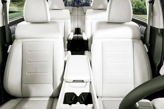 현대차 싼타페 실내