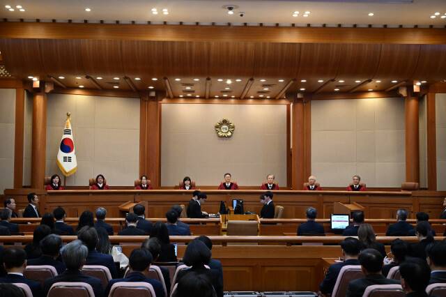 헌법재판소는 지난 4월4일 오전 11시22분 서울 종로구 헌법재판소 대심판정에서 만장일치로 윤석열 전 대통령의 파면을 선고했다. 사진공동취재단