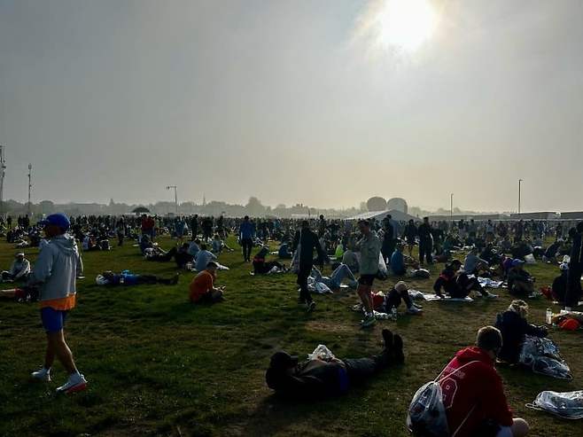 0fe48007b38460f123e9f4e7359c701f04d5db07183037cd7b5c9cba9e10a6a5c13908961bceb7d147436f4ac3322658256659236b