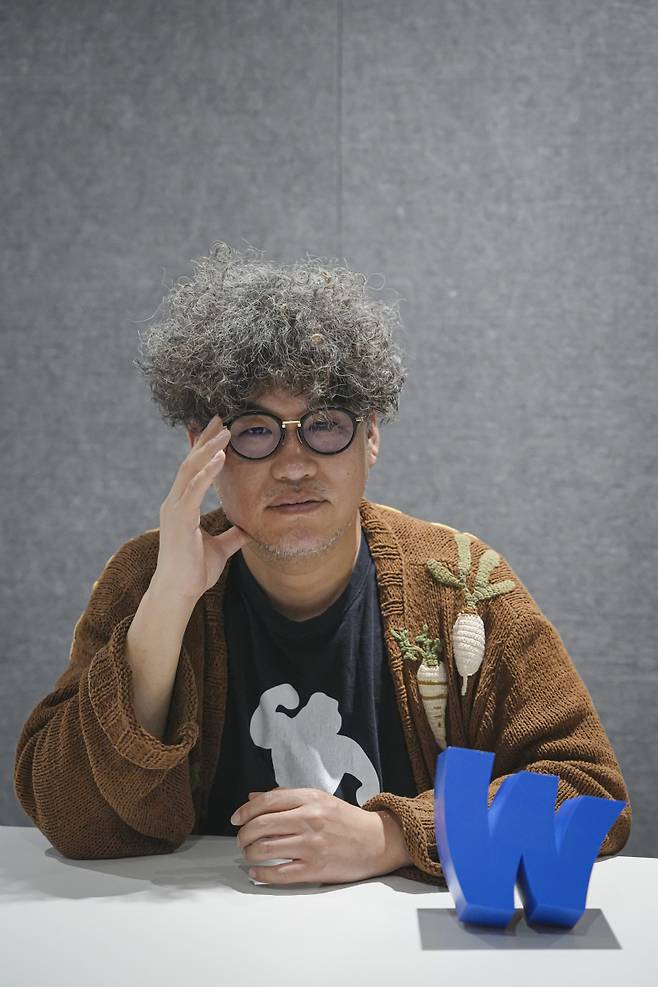 김홍선 감독 (사진=웨이브 제공)