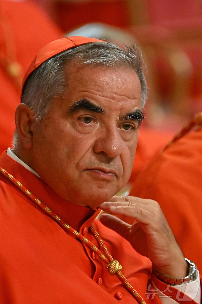 조반니 안젤로 베추 추기경. ⓒ AFP=뉴스1 ⓒ News1 김예슬 기자