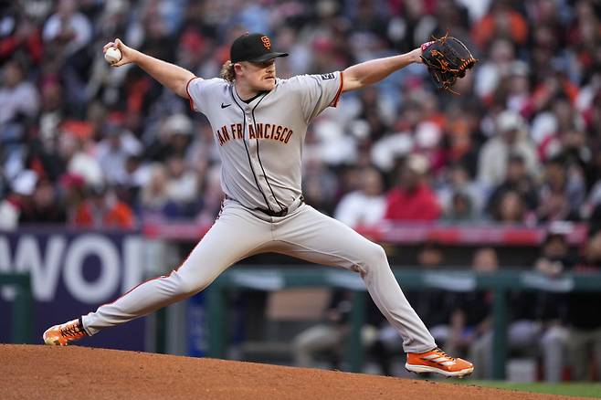 샌프란시스코 자이언츠 로간 웹이 이정후와 함께 올-MLB 팀 멤버로 선정됐다. AP연합뉴스