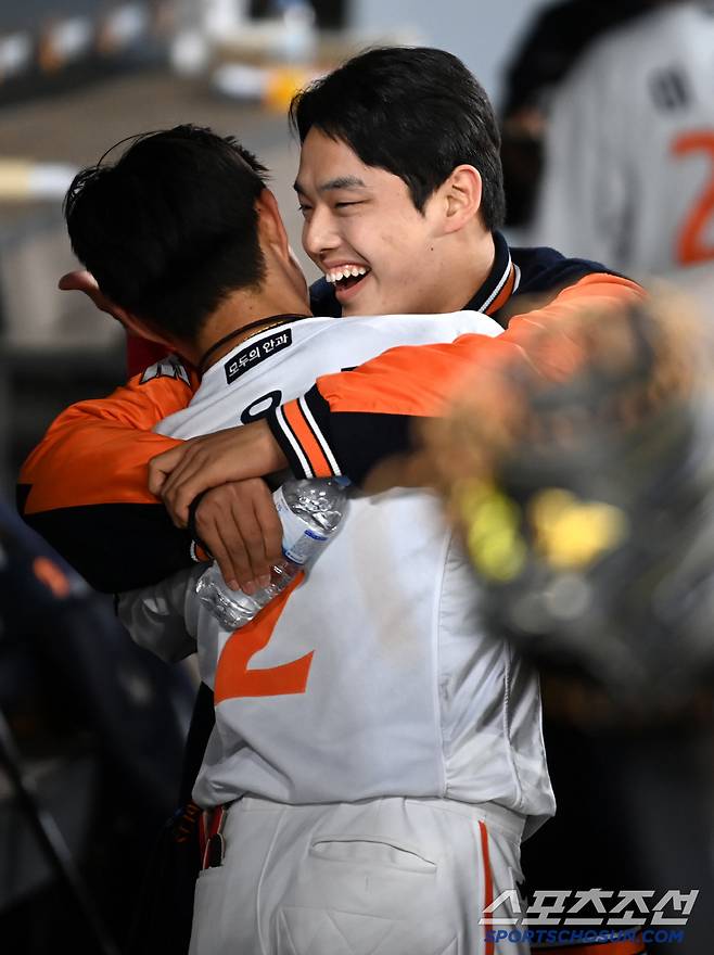 우준이형 홈런을 기다렸어!