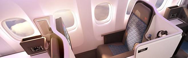 델타항공의 프리미엄 비즈니스 좌석인 '델타 원'. 델타항공은 현재 국제선 장거리 노선에서 델타 원을 최고 등급 좌석으로 운영하고 있다. /델타항공