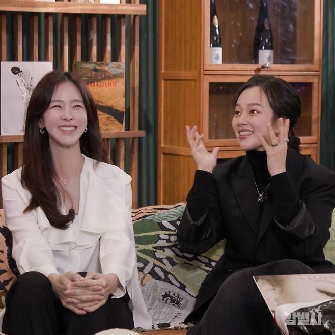 경수진-정지소, 롯데엔터테인먼트 제공