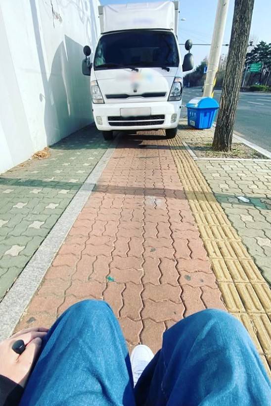 그룹 클론 출신 가수 강원래씨가 최근 셀프주유소에서 거절당한 경험을 전했다. (강씨 SNS 갈무리)