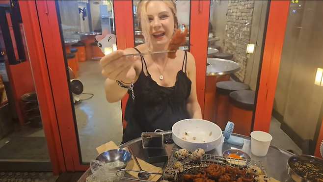 유튜브 채널 ‘알렝꼬 Alenko’ 캡처