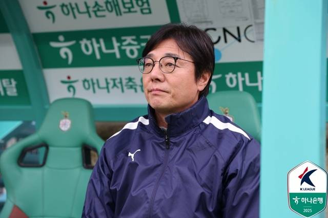 황선홍 대전하나시티즌 감독. /사진=한국프로축구연맹 제공