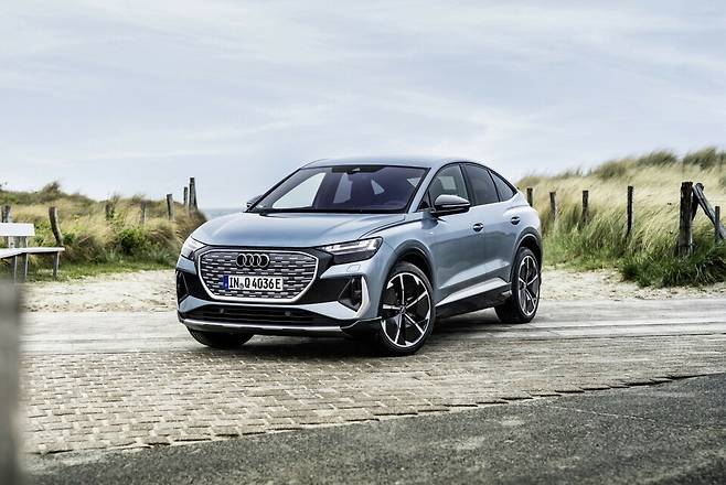 아우디 Q4 e-트론